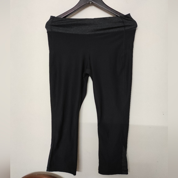 3/4th Calf Length Tights - Picture 6 of 13